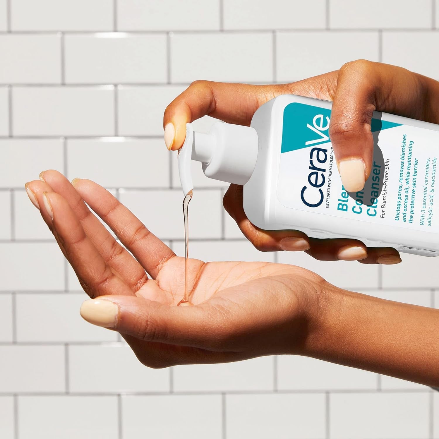 Blemish Control Cleanser Gel Face Wash for Blackheads, Blocked Pores & Acne-Prone Skin, 2% Salicylic Acid + Niacinamide + Purifying Clay + Ceramides, Lightweight + Oil-Absorbing, 236Ml